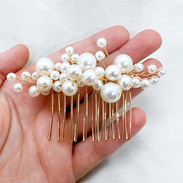 Gold Pearl Bridal Hair Comb, Wedding Bridal Pearl Hair Piece, Bridesmaid Accessories, Gold Hair Pin, UK