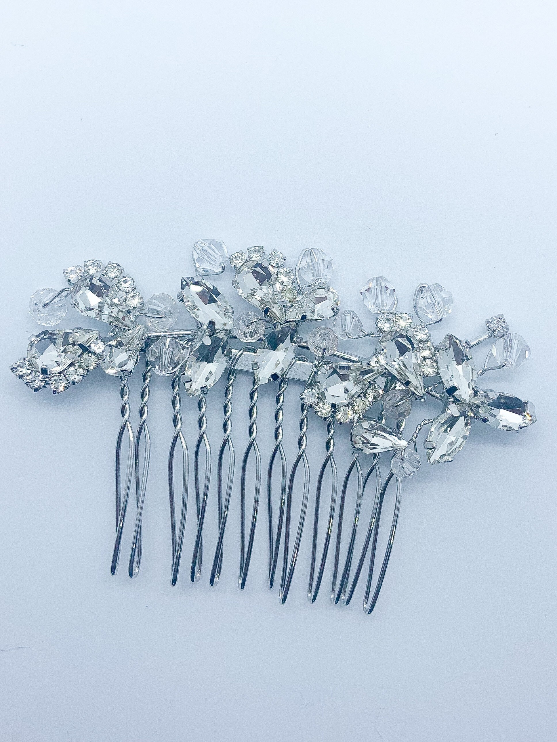 Crystal Leaf Bridal Hair Comb: Silver Wedding Hair Piece  display picture 2