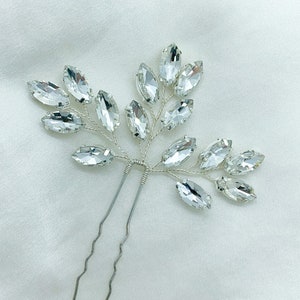 Silver Bridal Hair Pins, Wedding Leaf Hair Accessories, Handmade Bridesmaid Flower Girl Headpiece, Minimal Wedding, UK