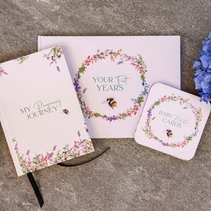 Coffret cadeau de luxe - Journal de grossesse, carnet de souvenirs pour bébé et cartes d'étapes importantes