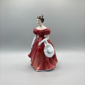 Royal Doulton Winsome Figurine HN 2220, Lady in red, Collectible, Shelf deco, Home Deco, Keepsake, Gift Idea.