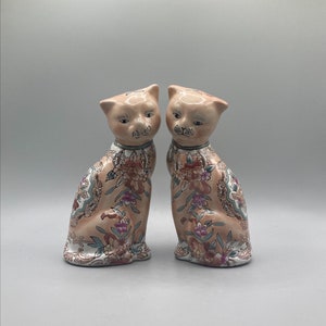Pair of Vintage Chinese Cats Figurines, Signed Hand Painted Floral Porcelain Cat Figurines, Vintage Home Deo.