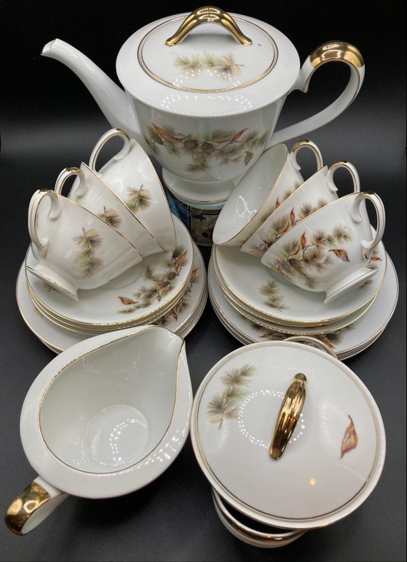 Vintage Pearl China Set Vintage Pearl China Set