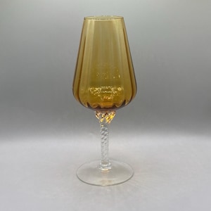Vintage Empoli Mid-Century Modern 28cm Tall Amber Optic Glass Footed Vase – Elegant Italian Art Glass Decor