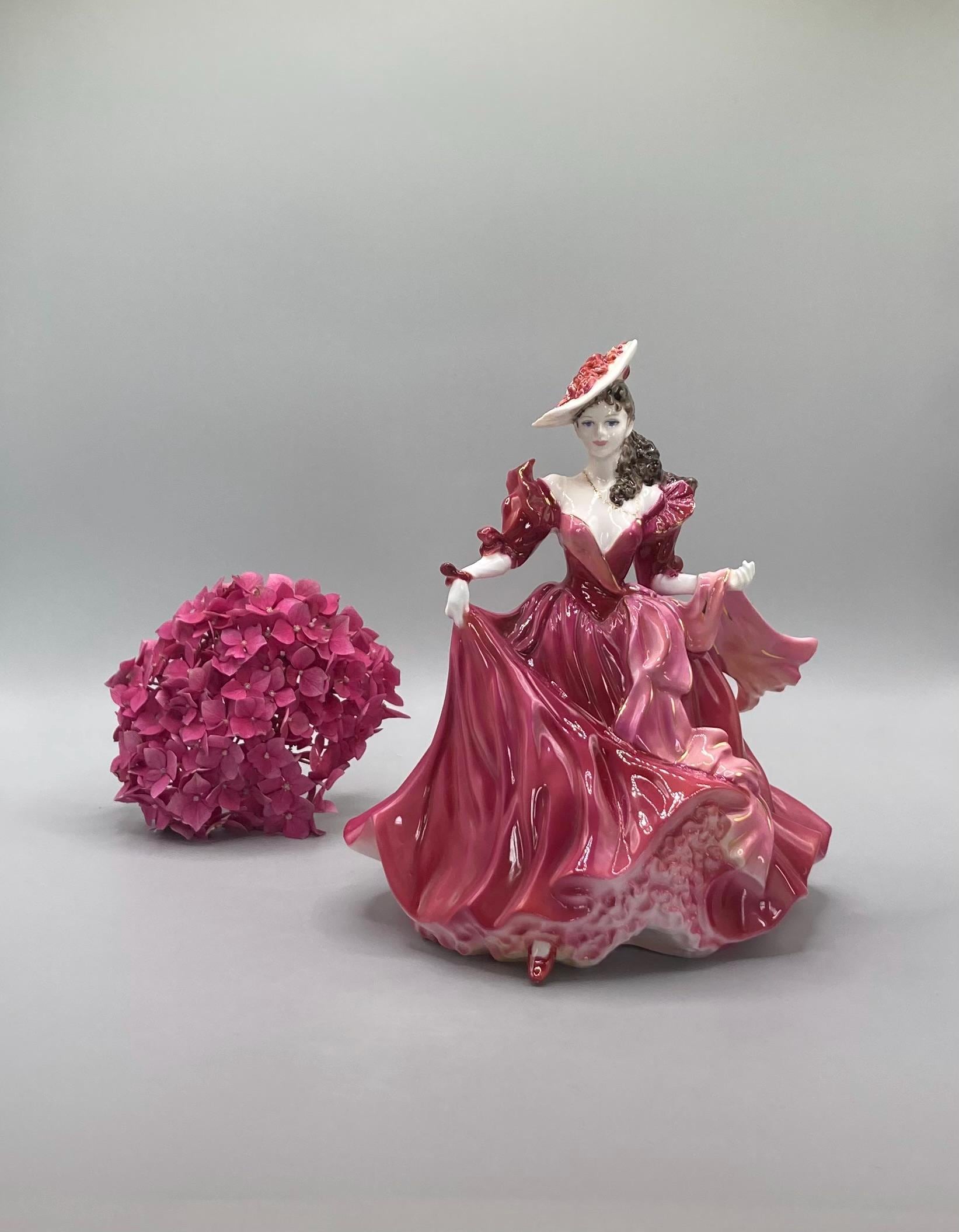 Coalport Limited Edition of 2500 Literary Heroines Scarlett
