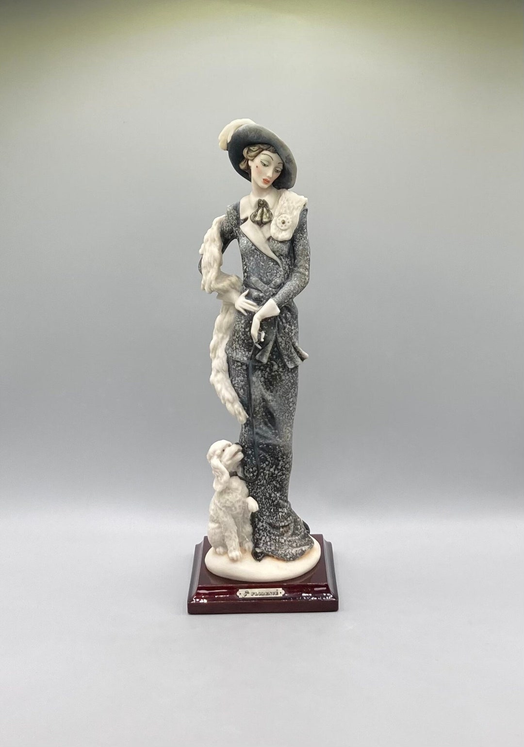 ジョゼッペアルマーニ  雪の上の仔猫 フローランス イタリア製 ジョゼッペアルマーニ 雪の上の仔猫 フローランス イタリア製