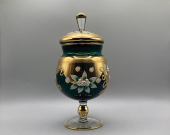 Venetian Murano Green & Gold Footed Jar with Lid – Handcrafted Italian Glass Bonbon Dish
