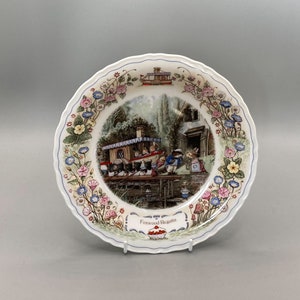Wedgwood Plate, Foxwood Regatta Plate, Home Decoration, Collectible plates, Foxwood Tales Plate, Shelf Deco, Gift Idea.