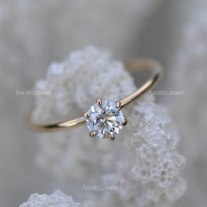 Anello solitario in oro massiccio 14 carati, anello solitario con moissanite rotonda, anello nuziale solitario delicato, anello di diamanti minimalista, anello di promessa per lei