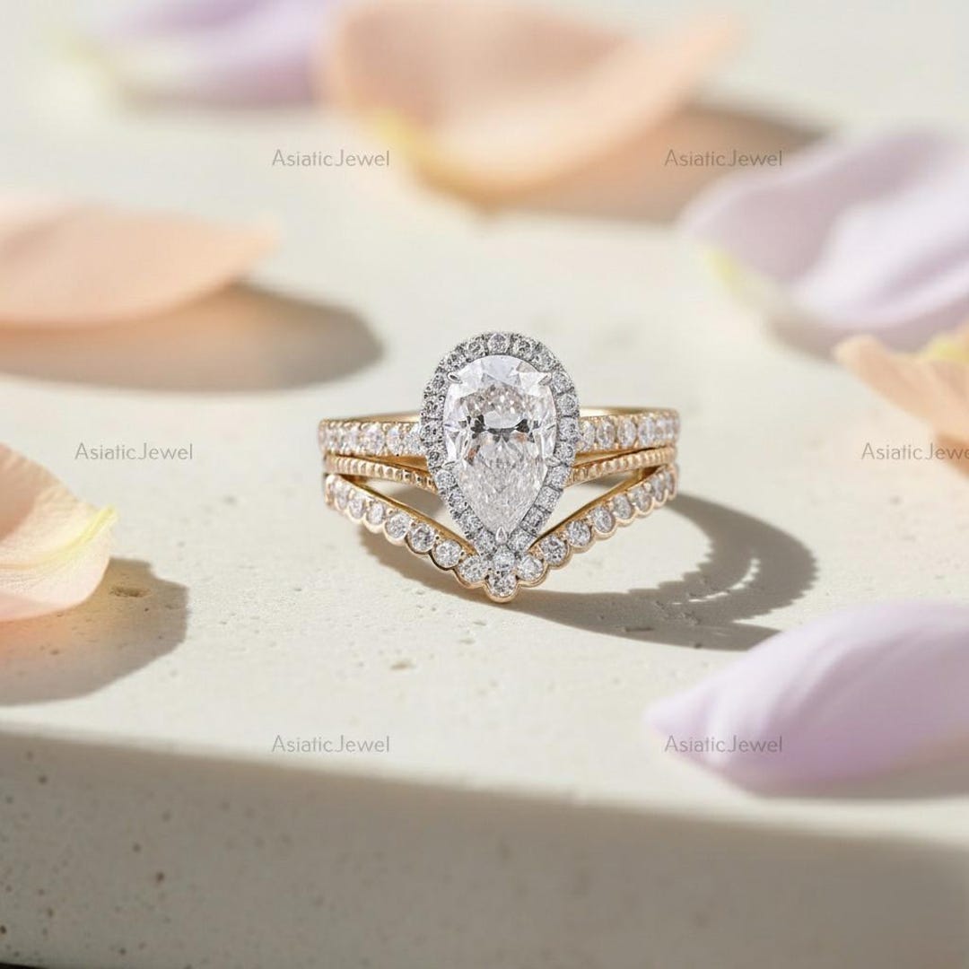 Pear Cut Lab Grown Diamond Bridal Ring Set, Yellow Gold Halo, Vintage ...