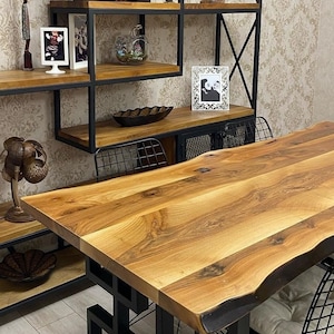 Farmhouse Table / Rustik Table / Walnut Kitchen Table / Custom American Walnut / Coffee Table / Walnut Desk / Live Edge / Dining Table