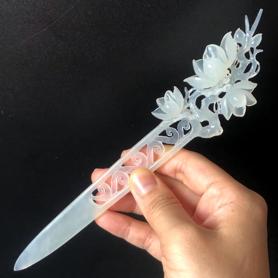 Certificate Xiu Jade Serpentine Hand Carved Peach Blossom Flower