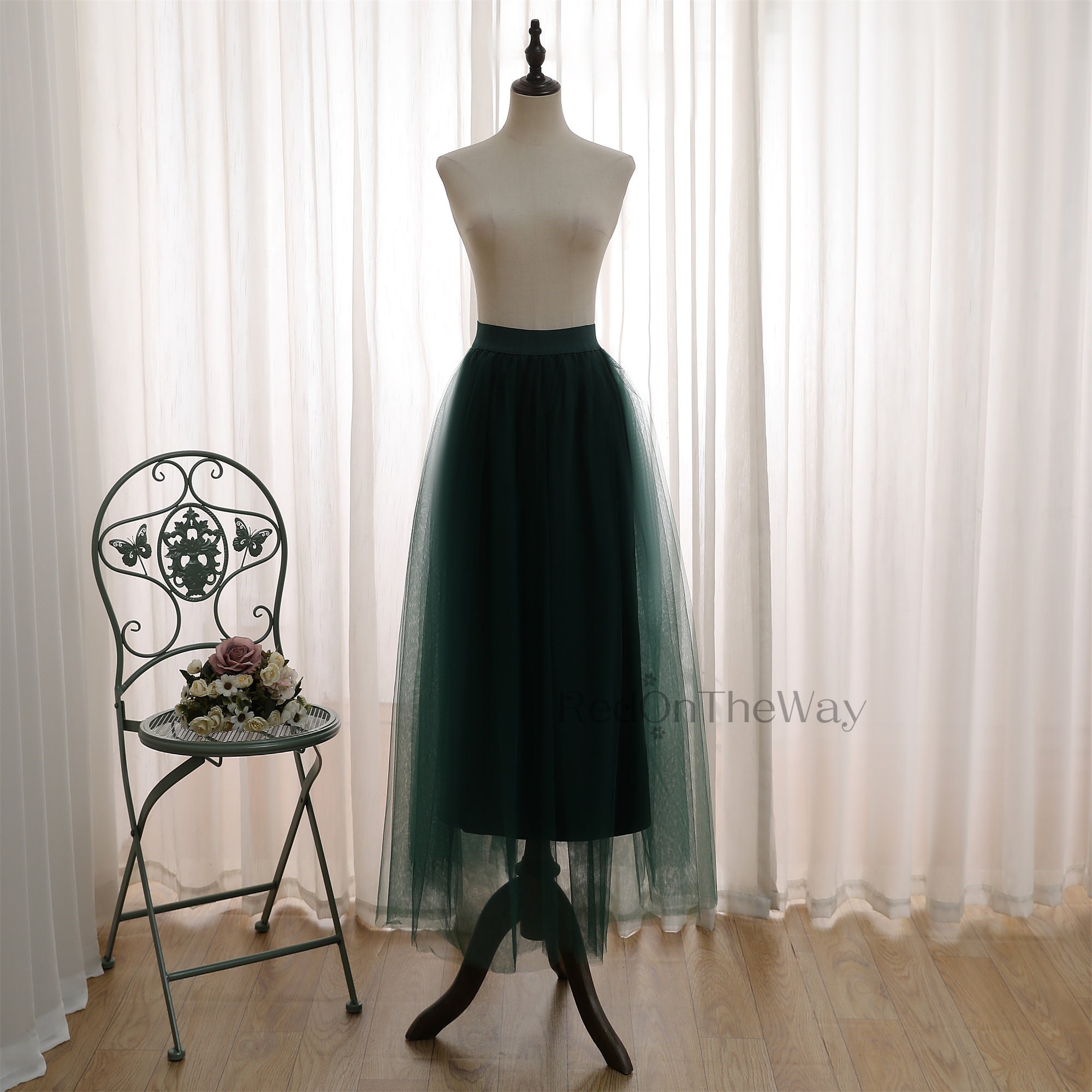Lime green faux fur skirt – Parisian Bridal EP