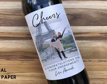 Custom Photo Wine Label/Personalized Engagement Wine Label/Engagement Gift/Wedding Wine Label/Proposal Gift/Gift for Couple/Anniversary Gift