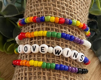 Rainbow beaded bracelet / Pride bracelet / Love Wins / Custom Bracelet / Personalized bracelet / Seed bracelet