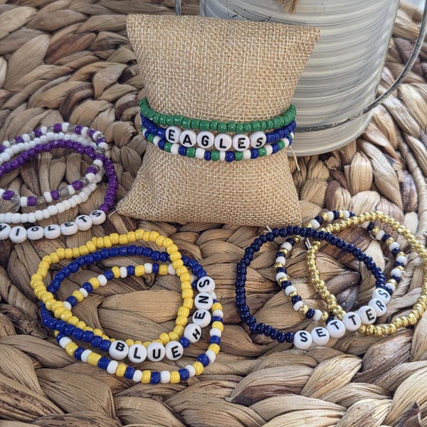 mascot bracelet/sports team bracelet/team colors/beaded bracelet/school team bracelet/fan bracelet/custom team bracelet/college team