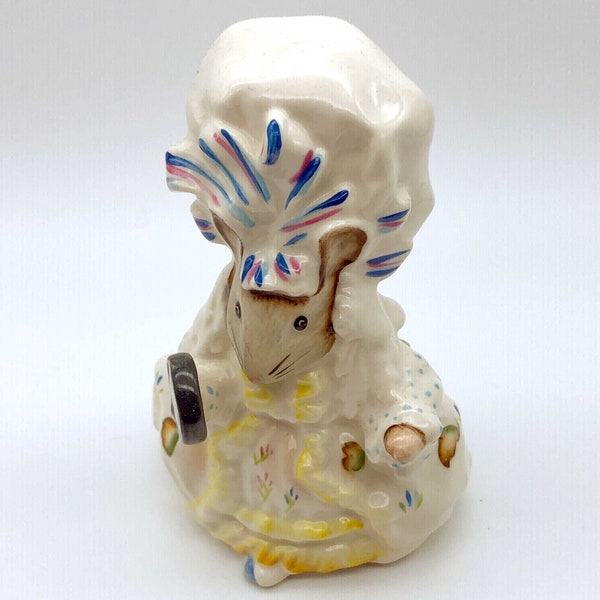 Beatrix Potter's  - Lady Mouse   Figurine