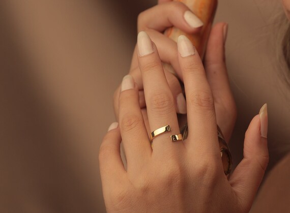 Mejuri letter sale ring