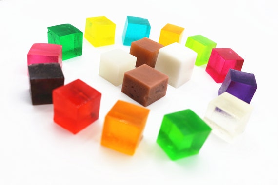 Vegan 18 Flavor Colorful Kohakutou Candy， Edible Crystal Quartz