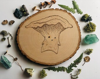 Chanterelle Mushroom Sprite- Quema de madera