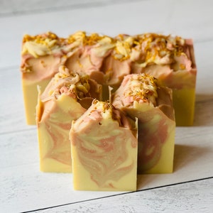Lemongrass All Natural Handmade Vegan Body Soap, Shea Butter and Hemp Seed Oil Soap Bar, Moisturizing soap made with essential oils