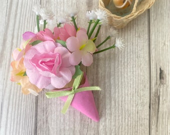 A miniature bouquet of flowers