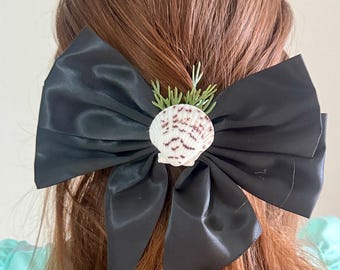 Big black bow with hand picked costa rica shell, handmade