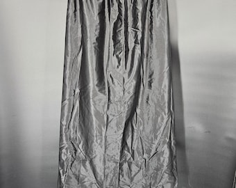 Vintage Maxi Slip Rock Damen Medium Schwarz Lange Elastische Taille Schlitz Unterrock