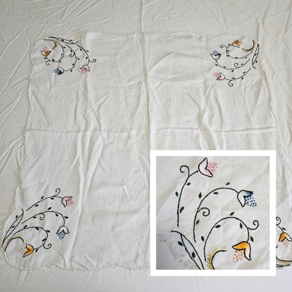 テーブルクロス スクエア ホワイト コットン 刺繍 花柄 布 リネン 32