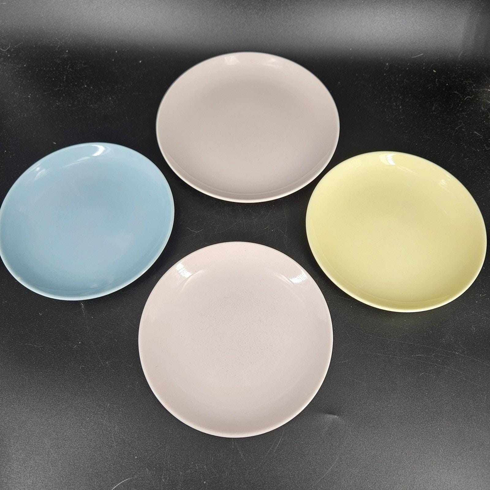 Vint Iroquois Russel Wright Casual China Plates Set Three 6.5