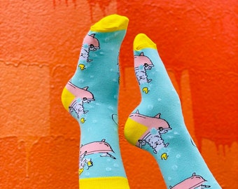 Llama Socks/ Comfortable Crew Socks/ Funny Animals Socks/Cute Alpaca Socks/ Womens Socks/ Mens socks/ Alpaca Gift/ Size 4-10 UK(EU36-43)
