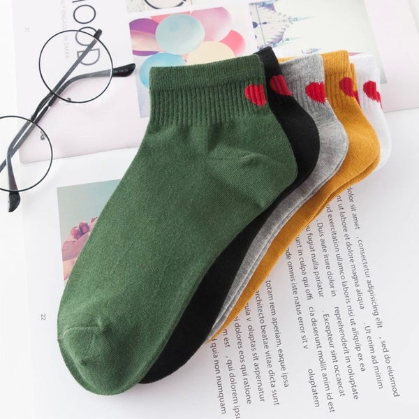 Women’s Heart Socks/Cute Girl’s ankle short socks black,white, green, yellow, grey socks/ Cotton red heart socks /Crew/Size 2-8UK, EU 34-41