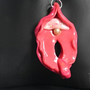 Pretty in Pink Yoni pendant