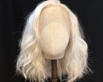 Platinum Blonde Wavy Bob in Synthetic Hair with Lace Front