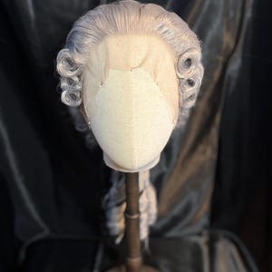 18th Century Man Tie Back Grey Lace Front Syntetic Hair