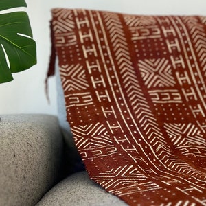 Tissu africain de boue authentique (couverture/jeté) | Noir - Blanc - Bordeaux