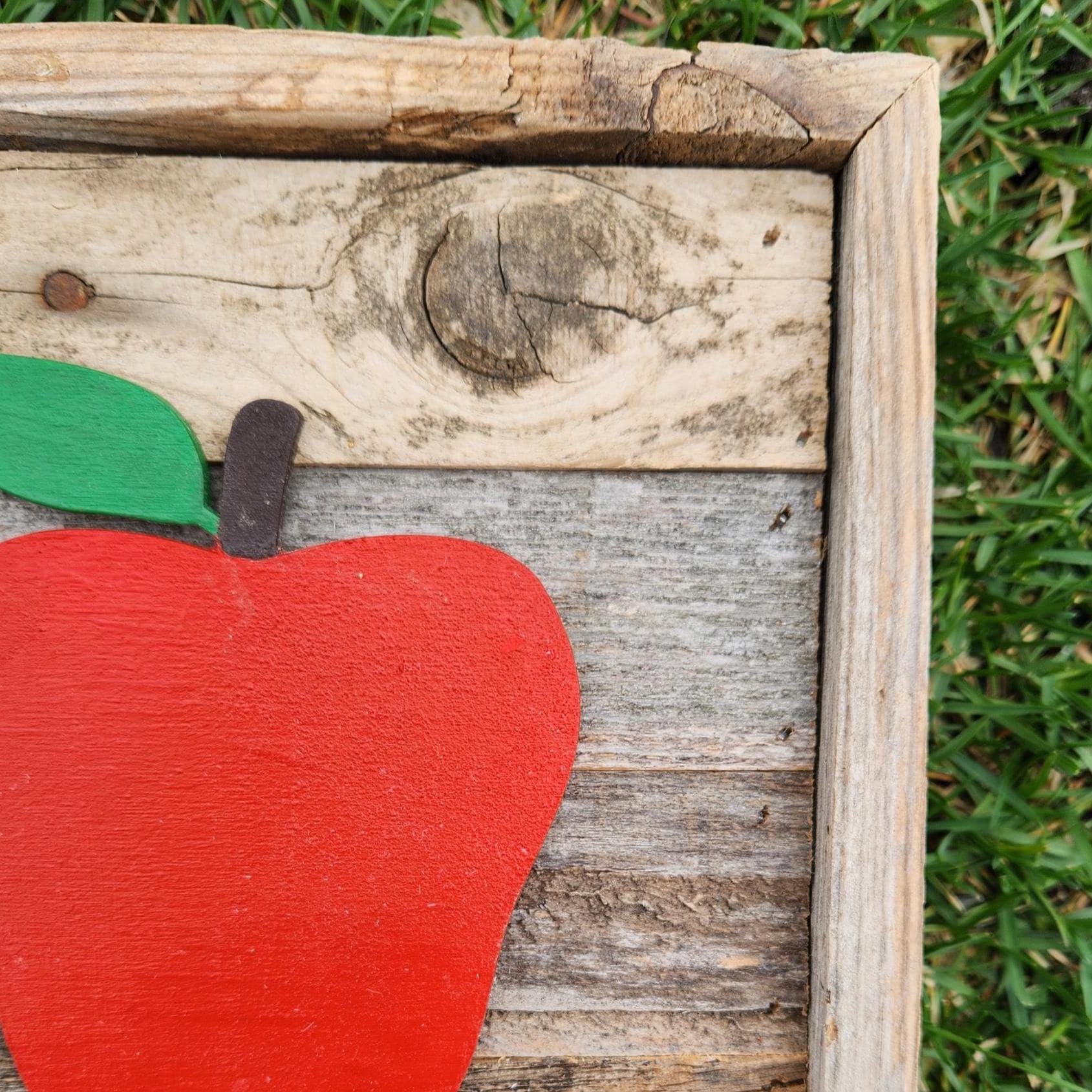 Hand Painted Apple Rustic Sign Decor - Etsy