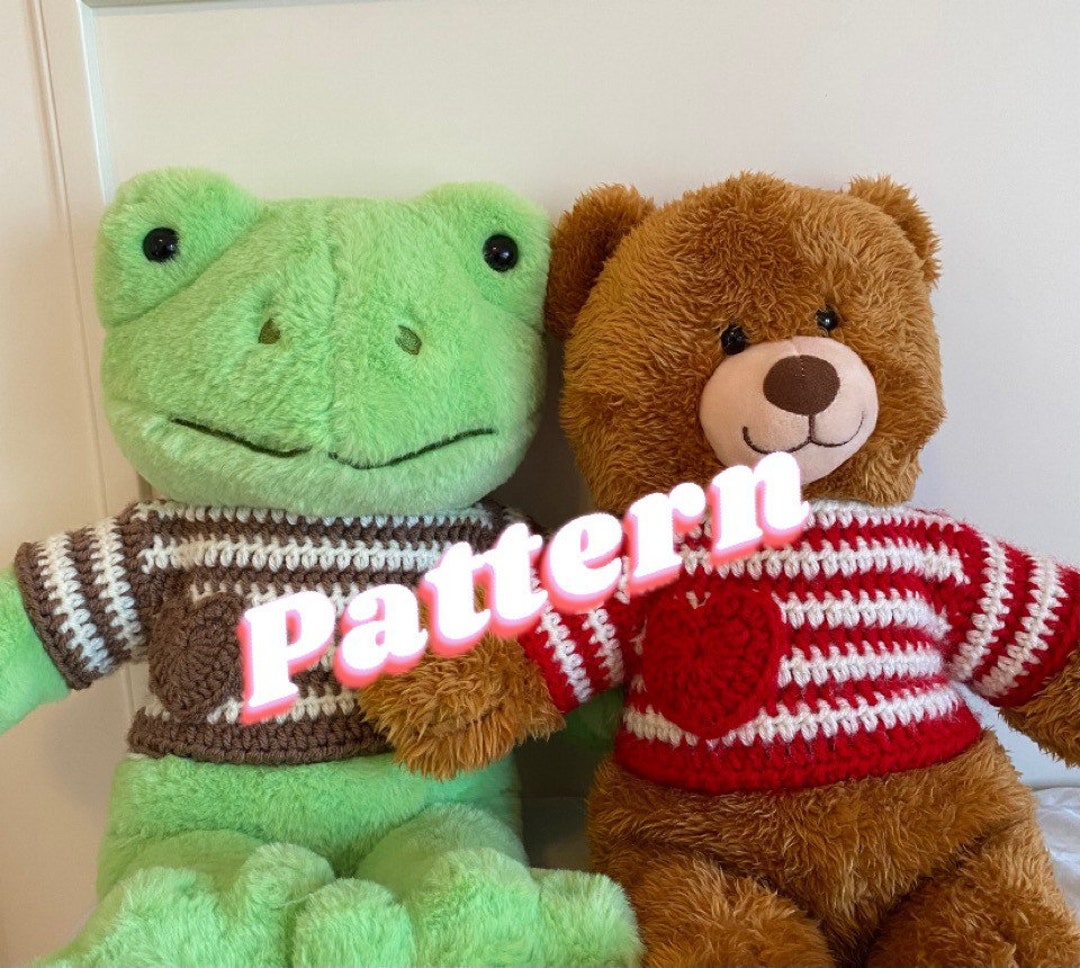 Online How to Crochet a Sweater for a Stuffed Animal Course · Creative  Fabrica