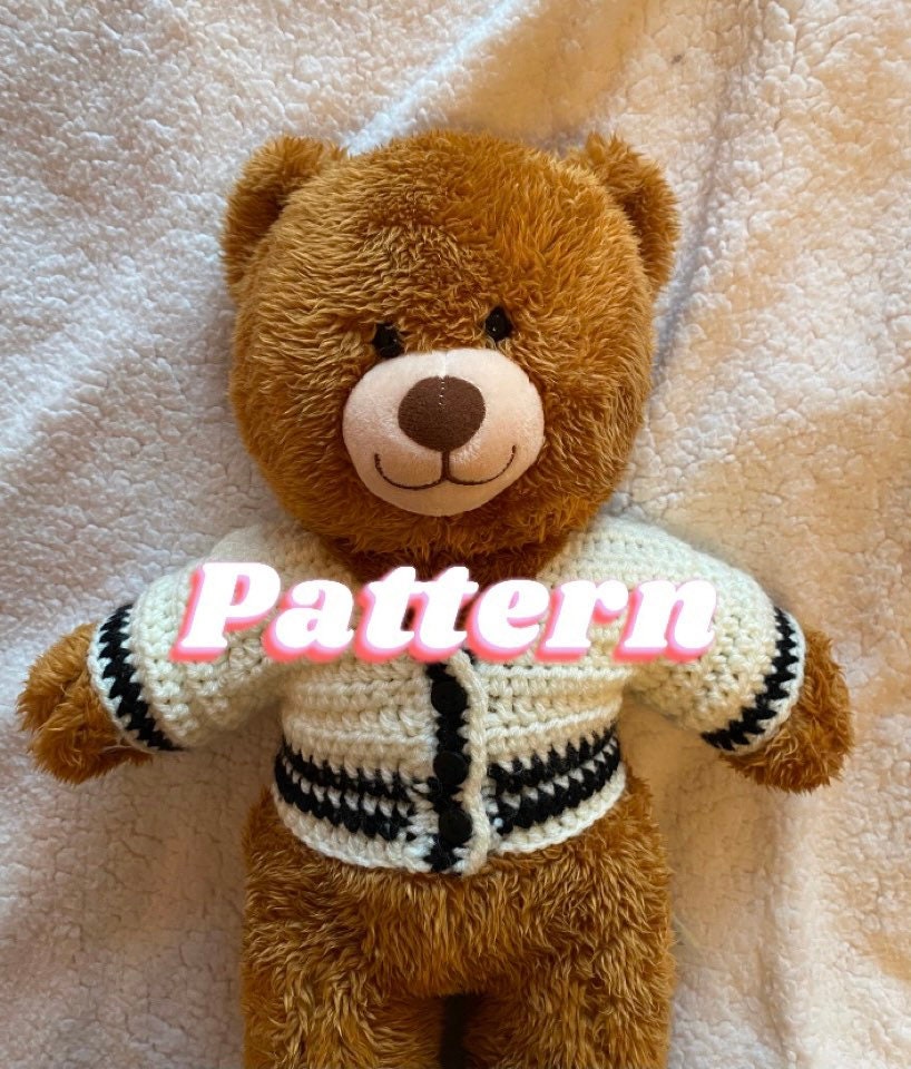 Online How to Crochet a Sweater for a Stuffed Animal Course · Creative  Fabrica