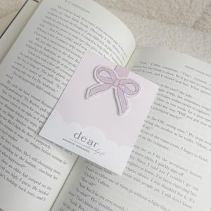 Coquette Bow Bookmark - Magnetic Bookmark -  Coquette GiftU.S. Duty Free.