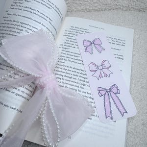 Coquette Bow Bookmark - Girly Bookmark - Page Marker - Book Girlie - Gift for Readers - Coquette Aesthetics - Booktok