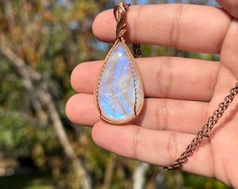 Rainbow Moonstone Pendant