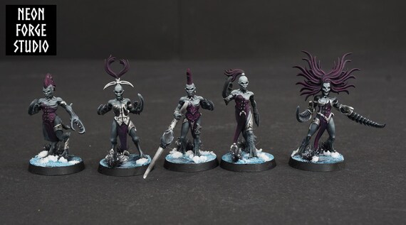 Warhammer AoS & 40k - Daemons Of Slaanesh Keeper of Secrets à prix bas Warhammer AoS & 40k - Daemons Of Slaanesh Keeper of Secrets à prix bas