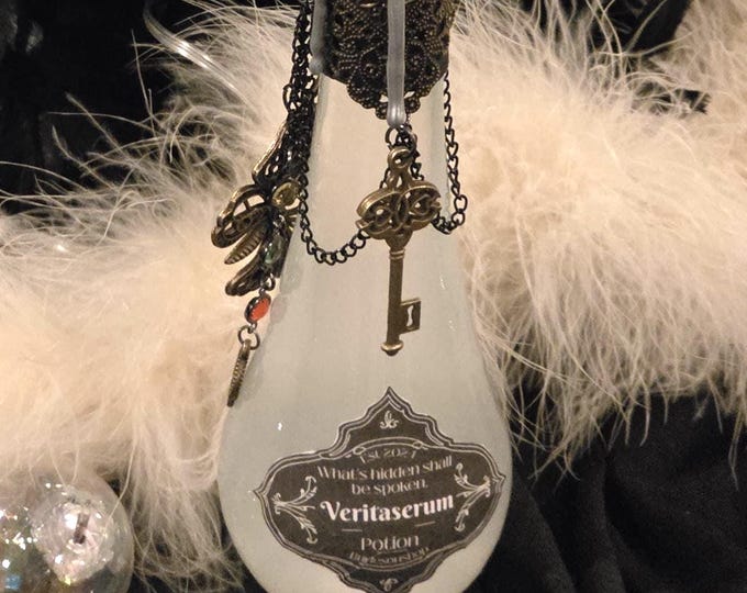Veritaserum Potion Bottle: Color Changing, Magical Decor