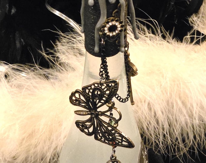 Veritaserum Potion Bottle: Color Changing, Magical Decor