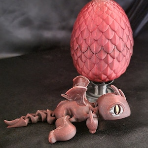 3D Printed Baby Dragon, Small medium and large baby with Dragon Egg, Articulated Dragon Figurine, Dragon Toy, Great gift for Dragon Lovers.