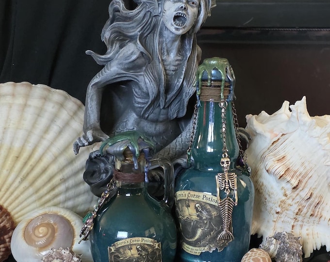 Siren's Curse Potion Bottle – Color-Changing Magical Decor, Fantasy Ocean Gift, Enchanted Home Accent, Mermaid Alchemy Bottle