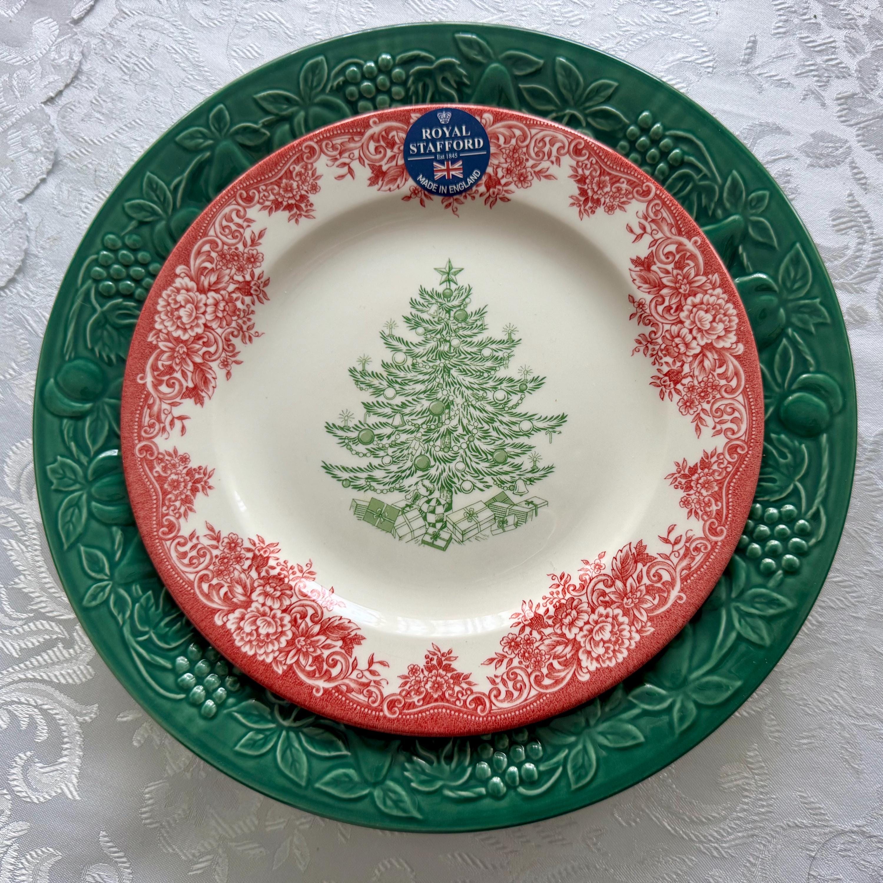 Corelle Stoneware Dinner Plate – 10.5” – Deep Green Fruit Border – Made in Thailand