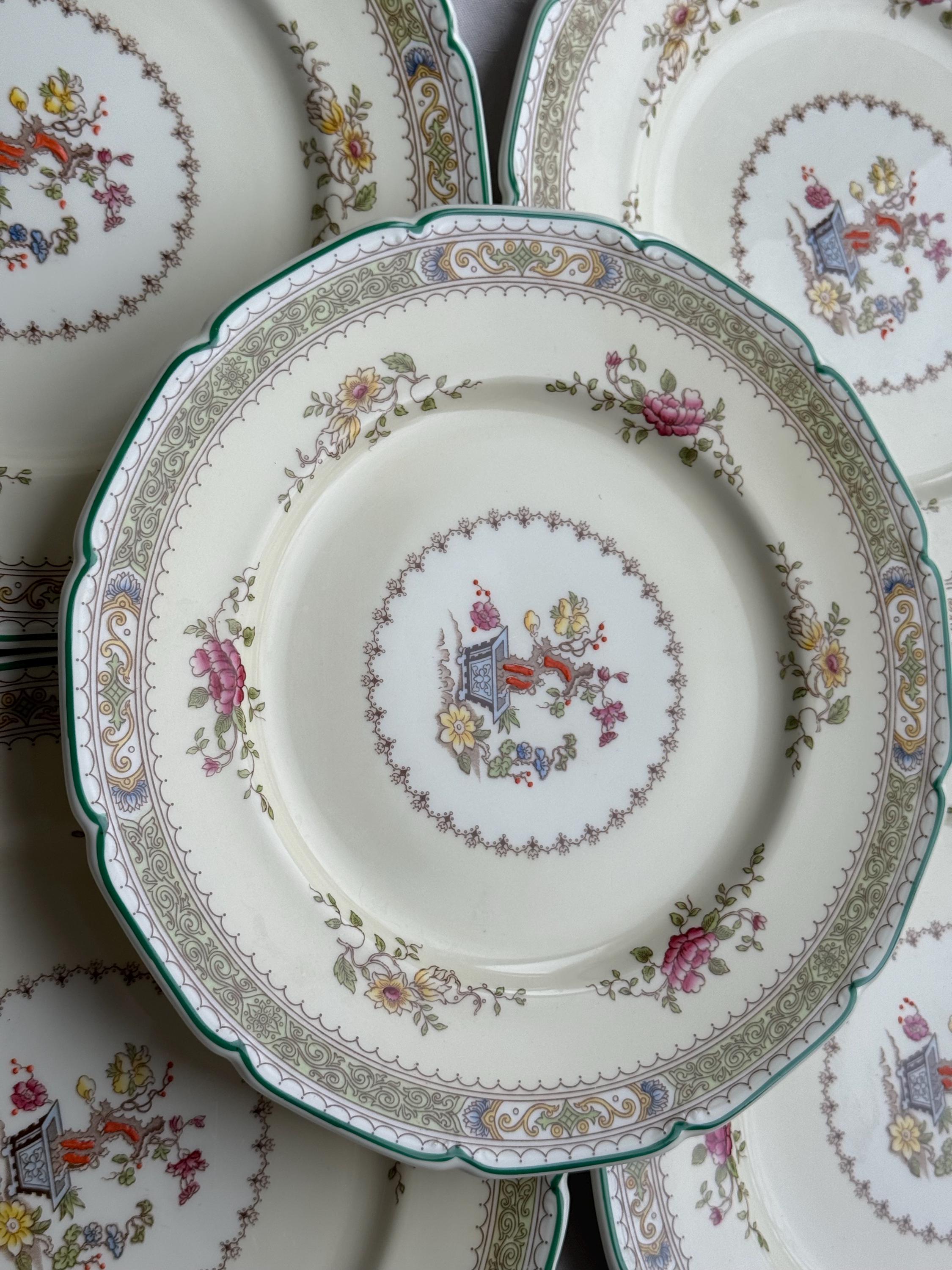 Vintage Royal Doulton “Lillian” Scalloped Dinner Plates 10.5” – Green Rim – 5 Plates Available
