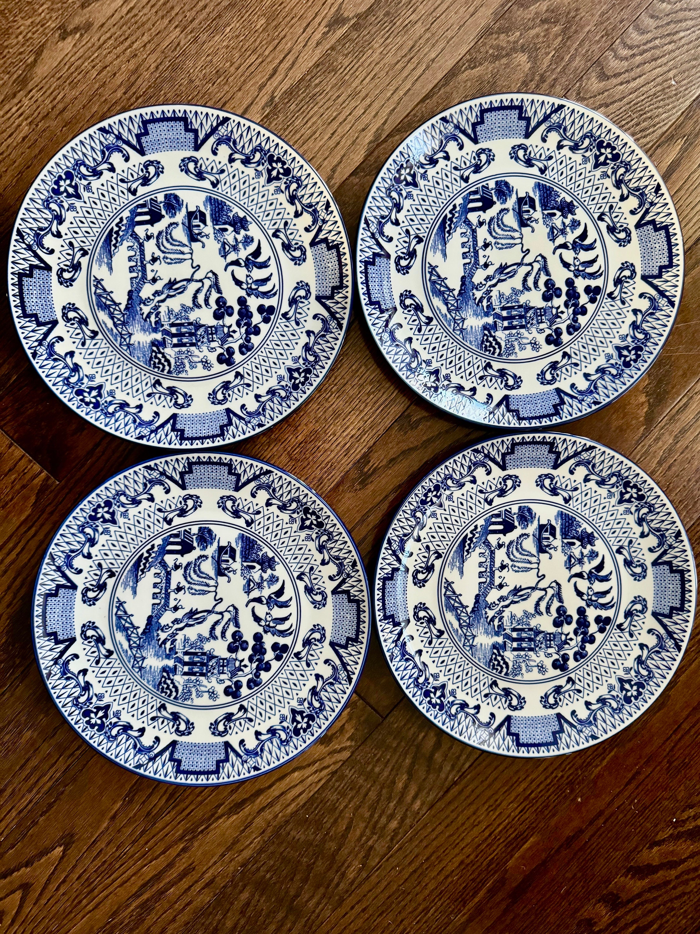 NEW English Blue Willow - Set of 4 Plates -  Eaton Fine Dining - British Design